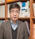 김춘우 교수